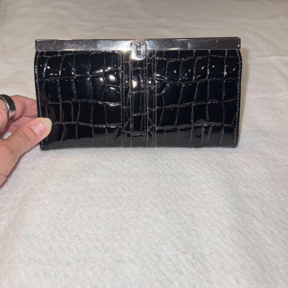 Black Crocodile‑Embossed Faux Leather Clutch Silver Toned Frame EUC
